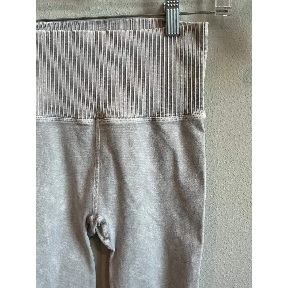 Free People FP Movement High Rise Good Karma Leggings Size XS/S Ice Gray